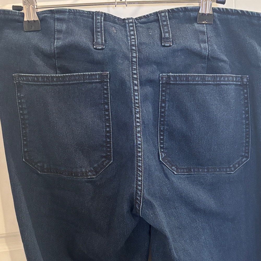 Free People Flare Jeans Bell Bottom Dark Wash Size 30 Boho Retro - Picture 5 of 5